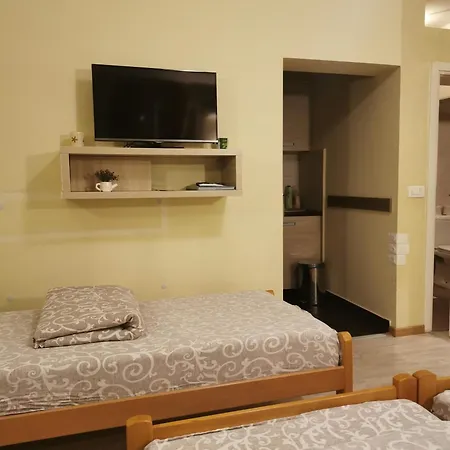 Ferienwohnung Agape Downtown Belgrad Zimmer foto