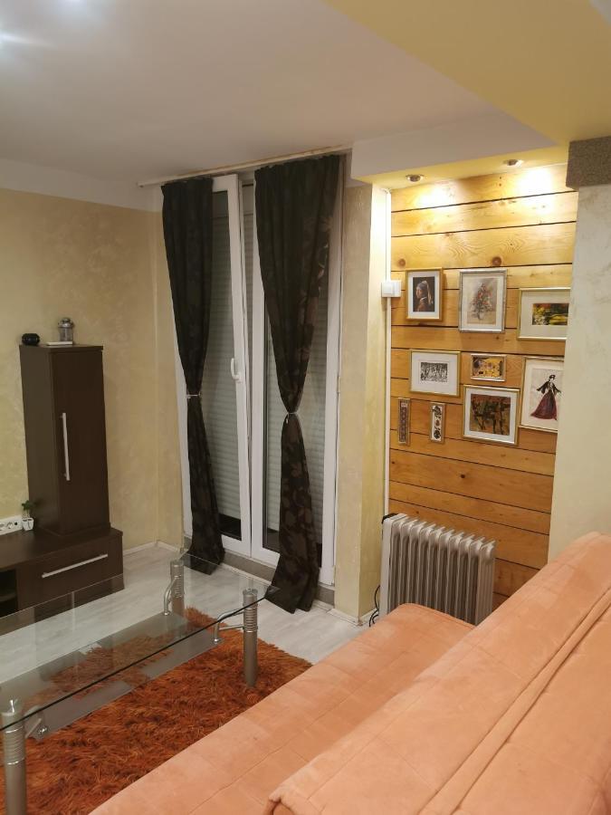 Апартамент Agape Downtown